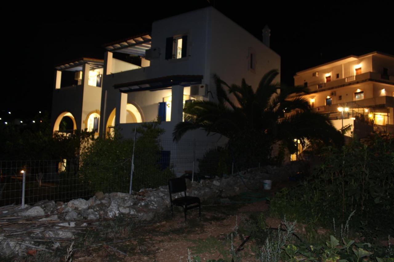 Theofilos Appartements Livadi  Buitenkant foto